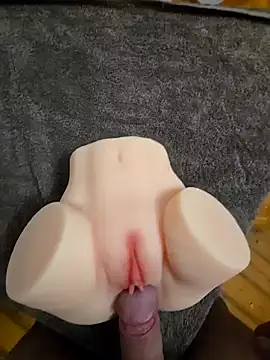 Snapshot of diyMasturbator chatting on 27, 10, 2025 diyMasturbator online show from 27, 10, 2025