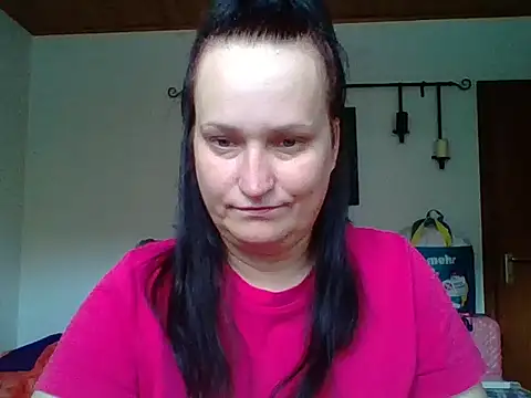 Snapshot of _squirty_cum_lady_ chatting on 20, 9, 2025 squirty cum lady online show from 20, 9, 2025