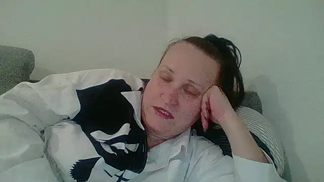 Snapshot of _squirty_cum_lady_ chatting on 22, 11, 2025 squirty cum lady online show from 22, 11, 2025