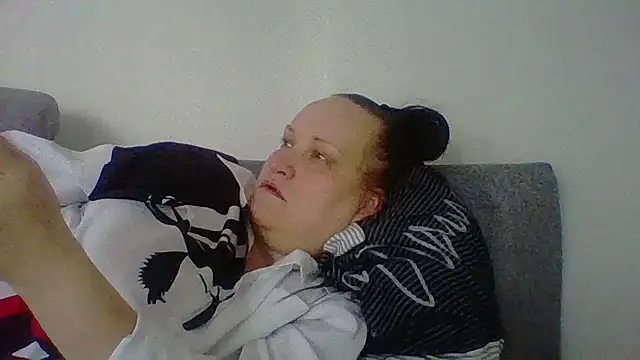 Snapshot of _squirty_cum_lady_ chatting on 23, 11, 2025 squirty cum lady online show from 23, 11, 2025