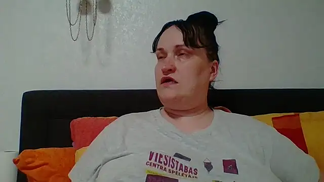  squirty cum lady  online show from 17, 6, 2026