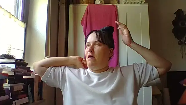  squirty cum lady  online show from 18, 6, 2026