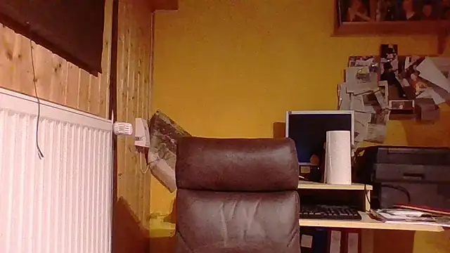  squirty cum lady  online show from 27, 6, 2026