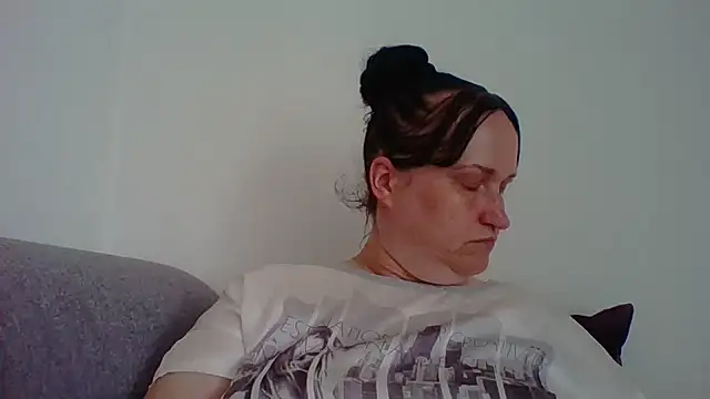  squirty cum lady  online show from 7, 8, 2026