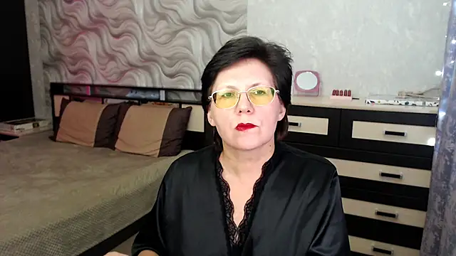 Snapshot of VitaCharm chatting on 17, 3, 2025 VitaCharm online show from 17, 3, 2025