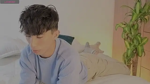 Snapshot of FabianPriince chatting on 10, 10, 2025 FabianPriince online show from 10, 10, 2025