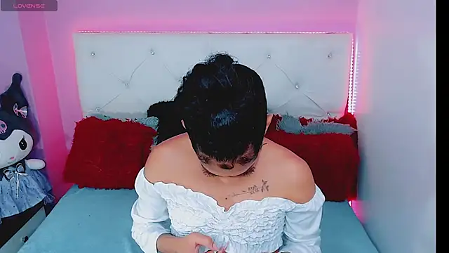 Amanda bigx online show from 5, 10, 2025