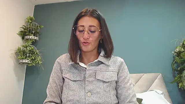 SharisWillian online show from 18, 12, 2025