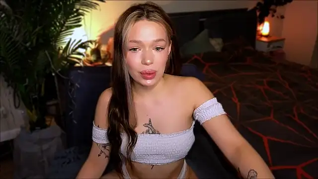 Lily Yin online show from 15, 3, 2025