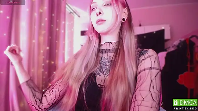 JustMeowGirl online show from 5, 6, 2026