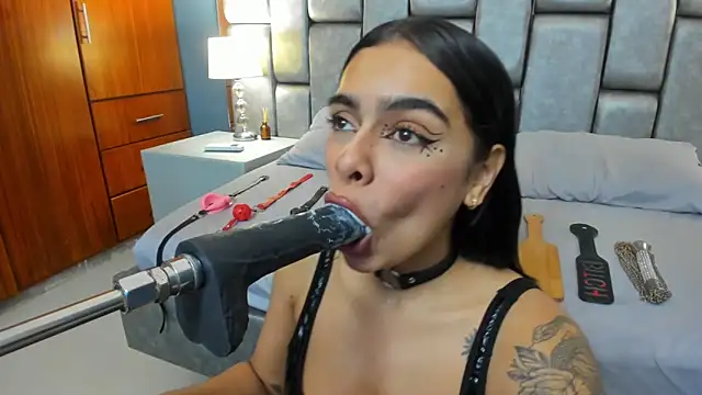 Snapshot of Foxy_Assh_ chatting on 21, 9, 2025 Foxy Assh online show from 21, 9, 2025