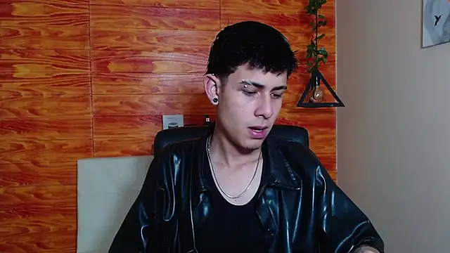 Bastiaan 28 online show from 2, 2, 2025