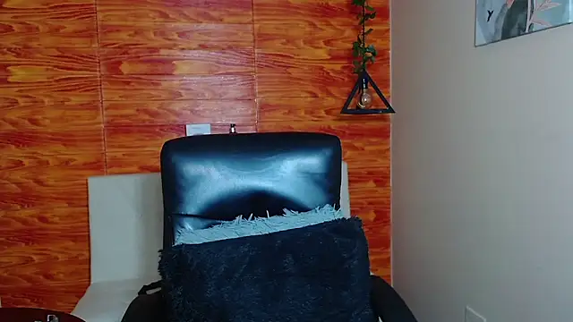 Bastiaan 28 online show from 2, 2, 2025