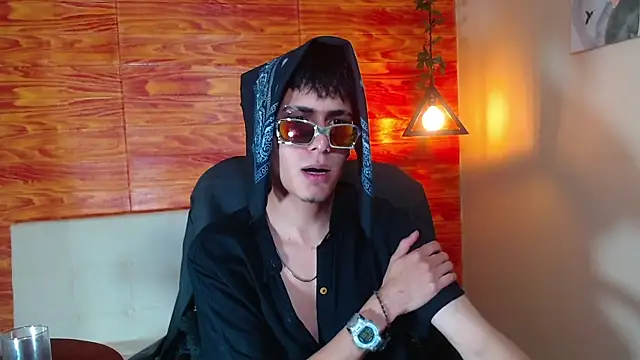 Bastiaan 28 online show from 16, 2, 2025