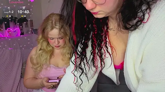 Snapshot of HANNA_MONTANAS chatting on 18, 3, 2026 HANNA MONTANAS online show from 18, 3, 2026