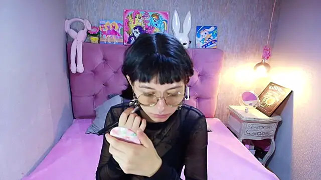 charlottemoonxz online show from 6, 3, 2026