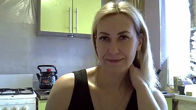 Snapshot of AshleyXHoney chatting on 25, 12, 2024 AshleyXHoney online show from 25, 12, 2024