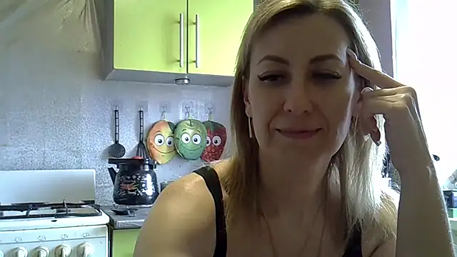 Snapshot of AshleyXHoney chatting on 19, 3, 2025 AshleyXHoney online show from 19, 3, 2025