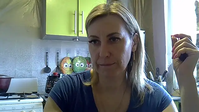 Snapshot of AshleyXHoney chatting on 20, 3, 2025 AshleyXHoney online show from 20, 3, 2025