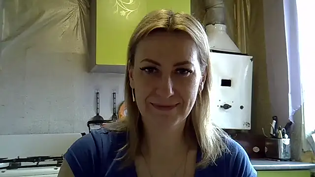 Snapshot of AshleyXHoney chatting on 22, 3, 2025 AshleyXHoney online show from 22, 3, 2025