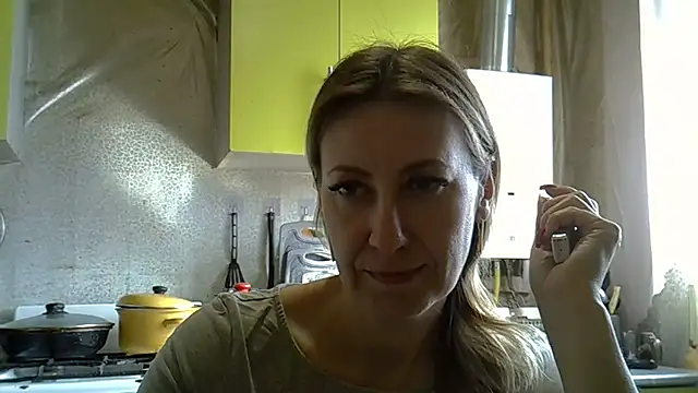 Snapshot of AshleyXHoney chatting on 20, 3, 2026 AshleyXHoney online show from 20, 3, 2026