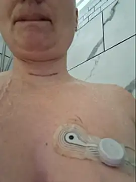 MilfyMrsRobinson online show from 6, 5, 2026