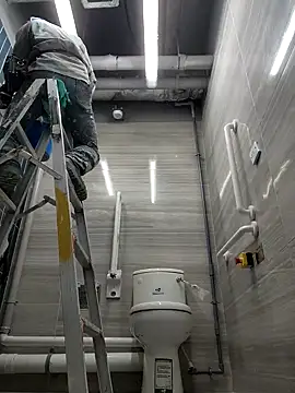 2tomka52052sex online show from 3, 1, 2025