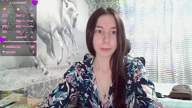 Snapshot of Wowpornoo chatting on 8, 2, 2025 Wowpornoo online show from 8, 2, 2025