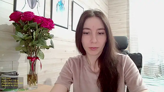 Snapshot of Wowpornoo chatting on 12, 3, 2025 Wowpornoo online show from 12, 3, 2025