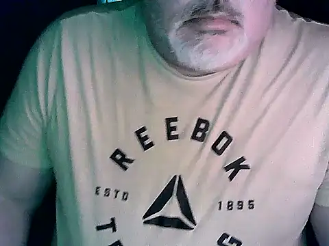 Snapshot of cashot58 chatting on 28, 10, 2025 cashot58 online show from 28, 10, 2025