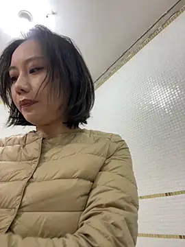 Snapshot of Eliza-E chatting on 10, 3, 2026 Eliza-E online show from 10, 3, 2026