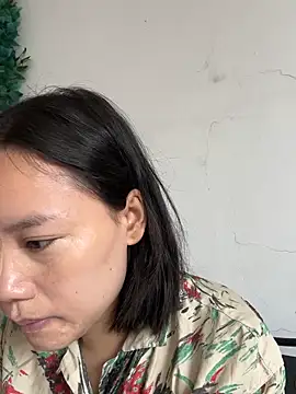 Snapshot of Eliza-E chatting on 13, 3, 2026 Eliza-E online show from 13, 3, 2026