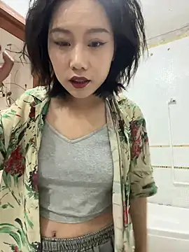 Snapshot of Eliza-E chatting on 21, 3, 2026 Eliza-E online show from 21, 3, 2026