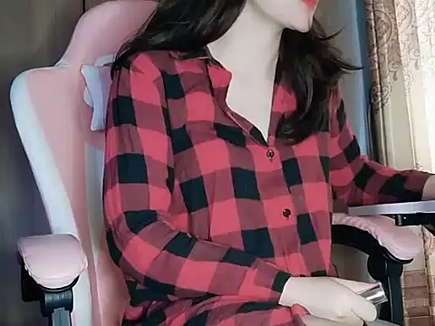 Pink cream online show from 14, 12, 2025