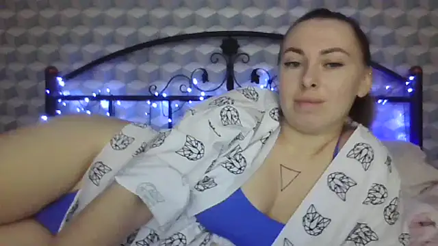  Leslyy Solo 1 online show from 21, 12, 2024