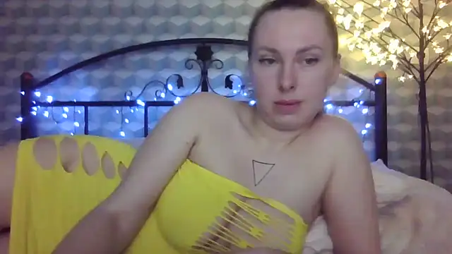  Leslyy Solo 1 online show from 8, 2, 2025