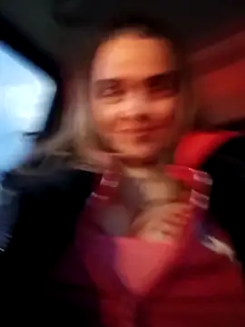 Snapshot of hugebobbs chatting on 31, 10, 2025 hugebobbs online show from 31, 10, 2025