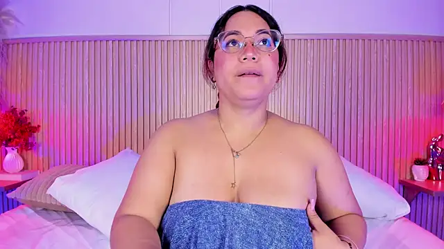 MelissaKarterrs online show from 11, 7, 2026