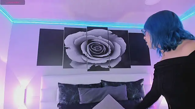 sofi bakerr online show from 16, 12, 2025