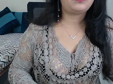 Snapshot of Inviting_Aanya chatting on 23, 12, 2024 Inviting Aanya online show from 23, 12, 2024