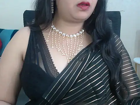 Snapshot of Inviting_Aanya chatting on 3, 2, 2025 Inviting Aanya online show from 3, 2, 2025
