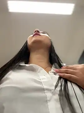 VAL PRINCESS online show from 4, 1, 2025