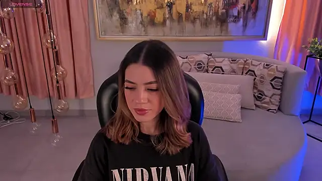 ViolettHansson online show from 7, 3, 2025