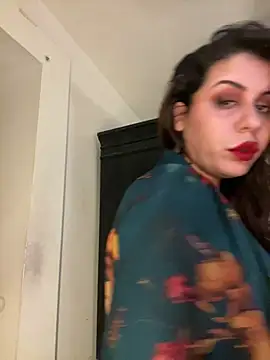 Snapshot of holyeroticss chatting on 18, 1, 2025 holyeroticss online show from 18, 1, 2025