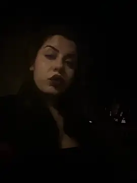 Snapshot of holyeroticss chatting on 22, 3, 2025 holyeroticss online show from 22, 3, 2025