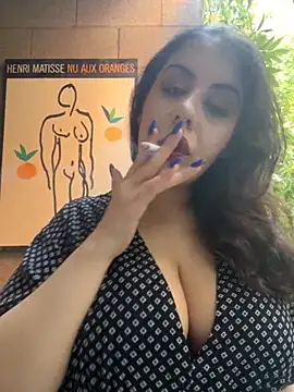 Snapshot of holyeroticss chatting on 19, 9, 2025 holyeroticss online show from 19, 9, 2025