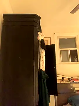 holyeroticss online show from 12, 11, 2025