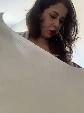 holyeroticss online show from 8, 3, 2026