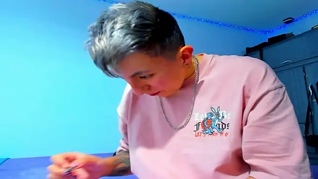 Sexyboy 666 online show from 15, 5, 2026