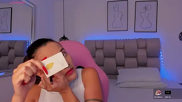 Susan-Sweet-7 online show from 5, 1, 2026